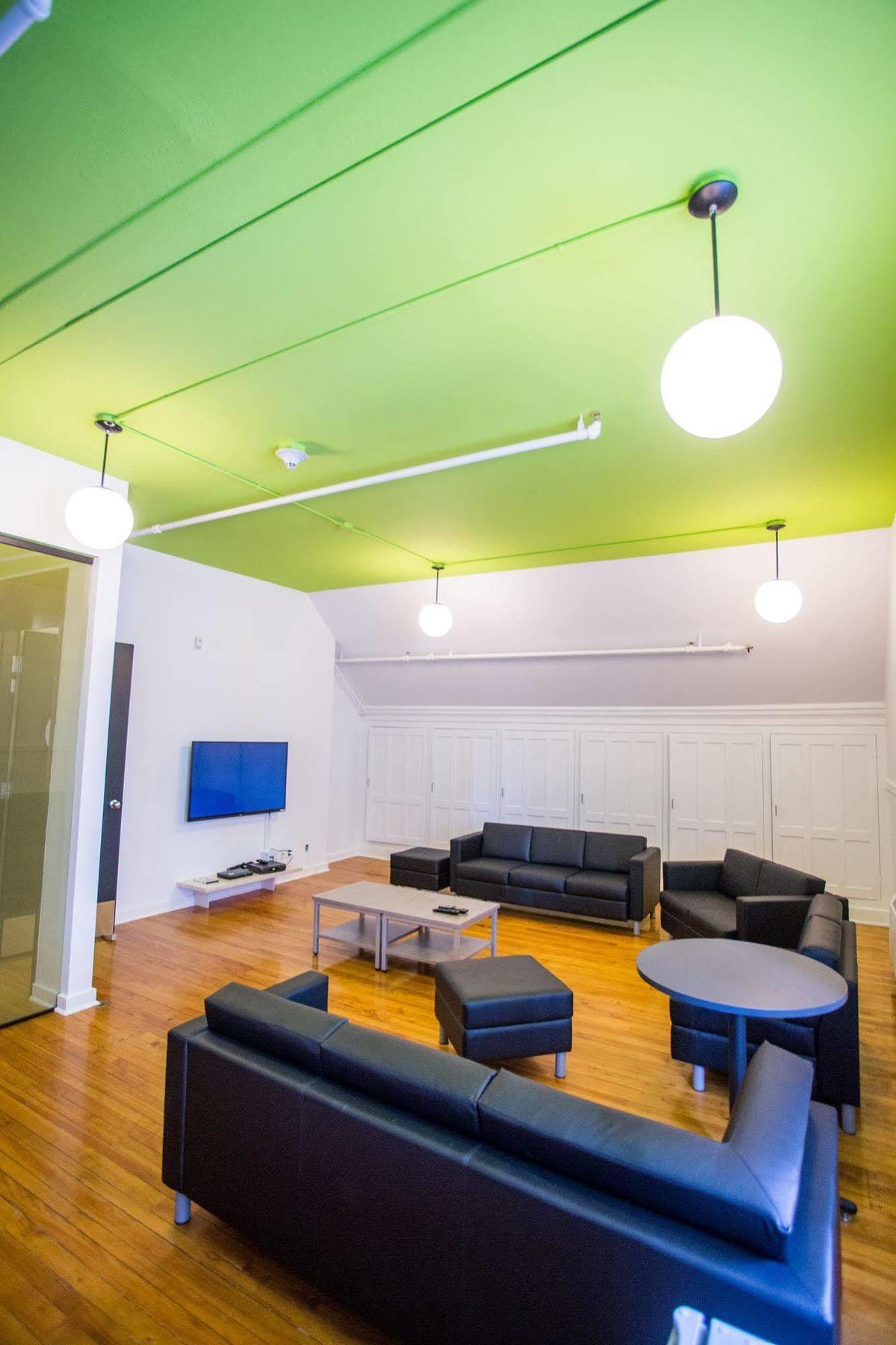 The Grey Nuns Residence By Concordia University Montreal Luaran gambar